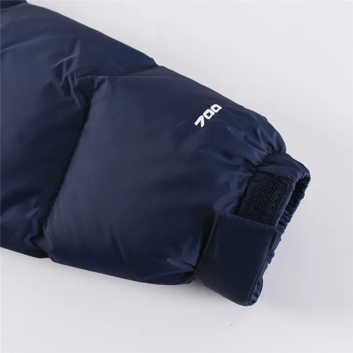 NFC The North Face 1996 Classic ： S+The North Face" 、 。 The North Face" 。The North Face。 。 , 。The North Face" , Yosemite Half Dome, 。️ ： ：RDS Quality 700 90 / 320g（ 20g） ： 1990 ， 。 ： ：YKK ISO 9000Quality ZP ：340TPremium ： ， ， Lightweight 。 Size：S-XXL